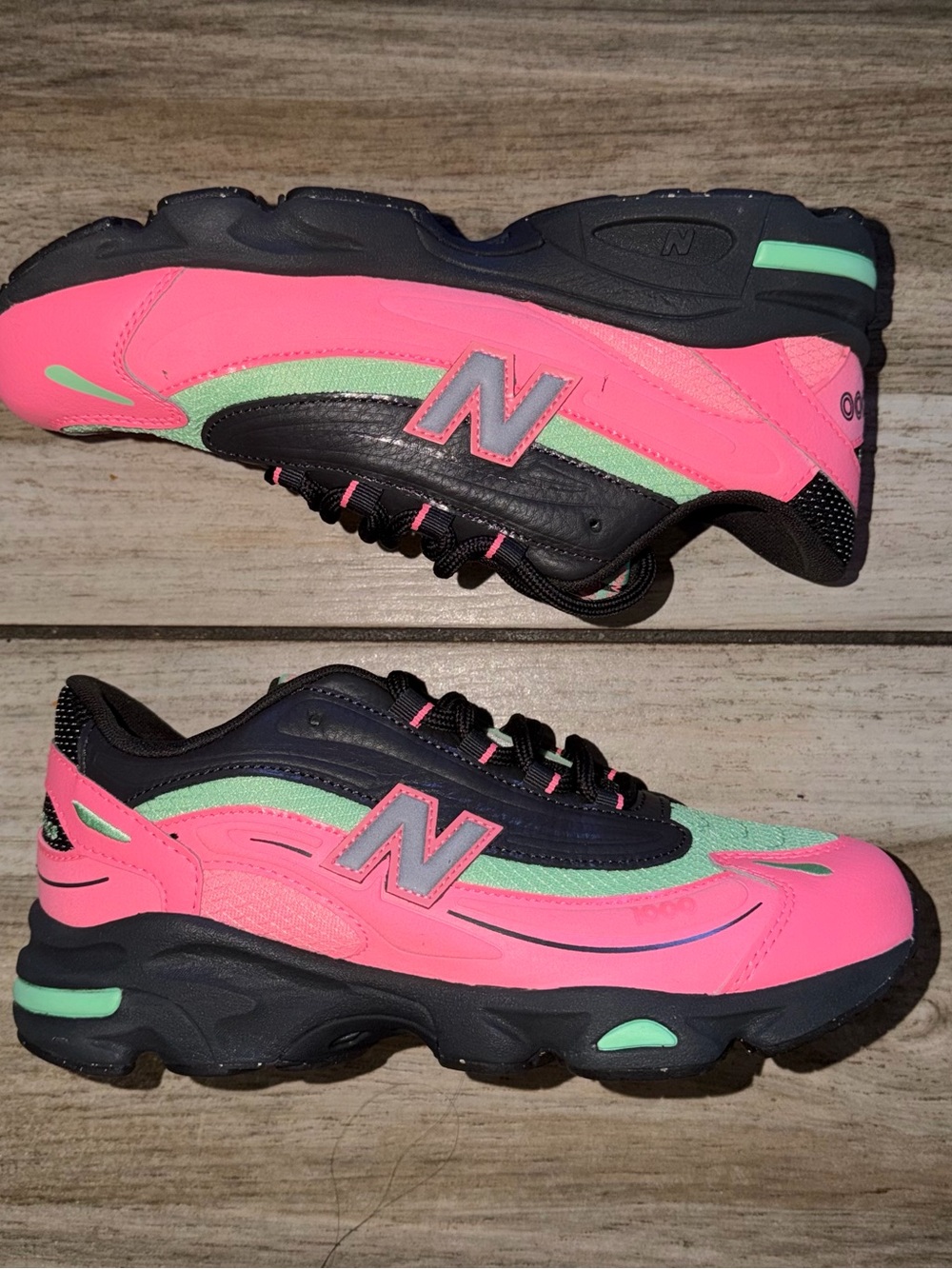 New Balance Kids' Neon Pink & Mint Chunky Sneakers